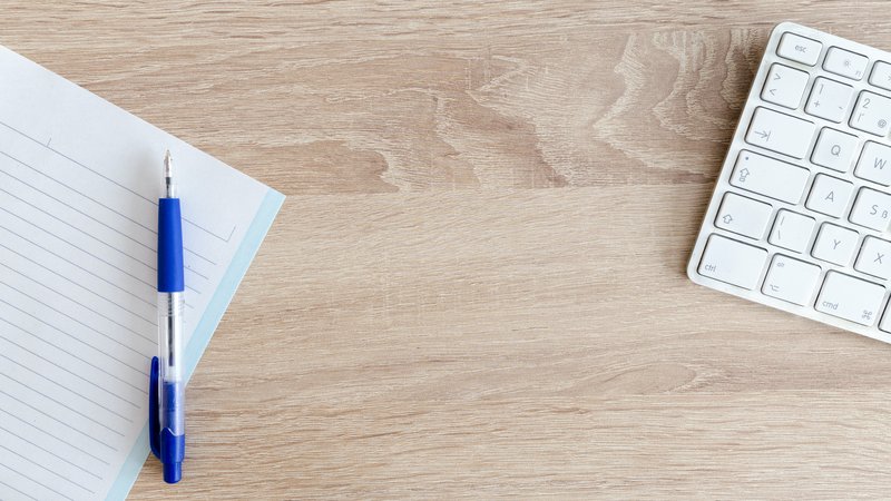 blank-composition-desk-display-317355.jpg
