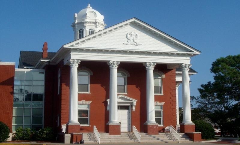 carteret county courthouse.jpg