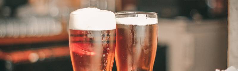 depth-of-field-photo-of-two-pilsner-glasses-681847.jpg