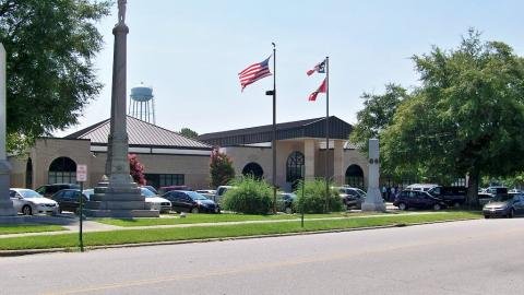 scotland_county_courthouse.jpg